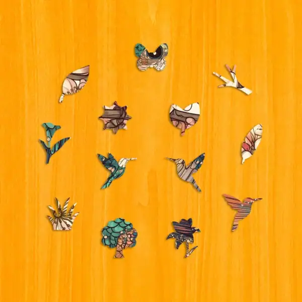 Colibri în timpul înfloririi - Puzzle din lemn 3
